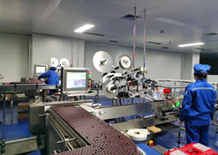 2022年，國藥集團宜賓制藥有限責任公司車間落實保供生產，全力保障疫情防控藥品供應。